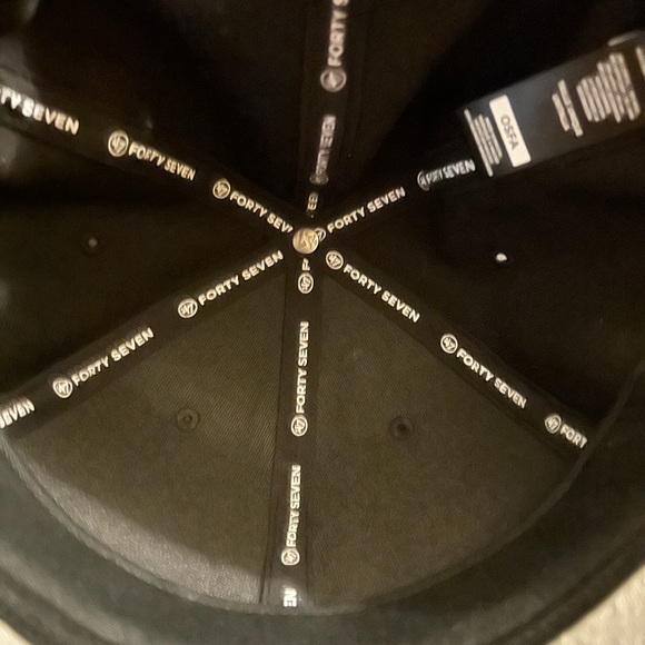 All Black ‘47 Brand New York Yankees Snap back - Picture 3 of 3